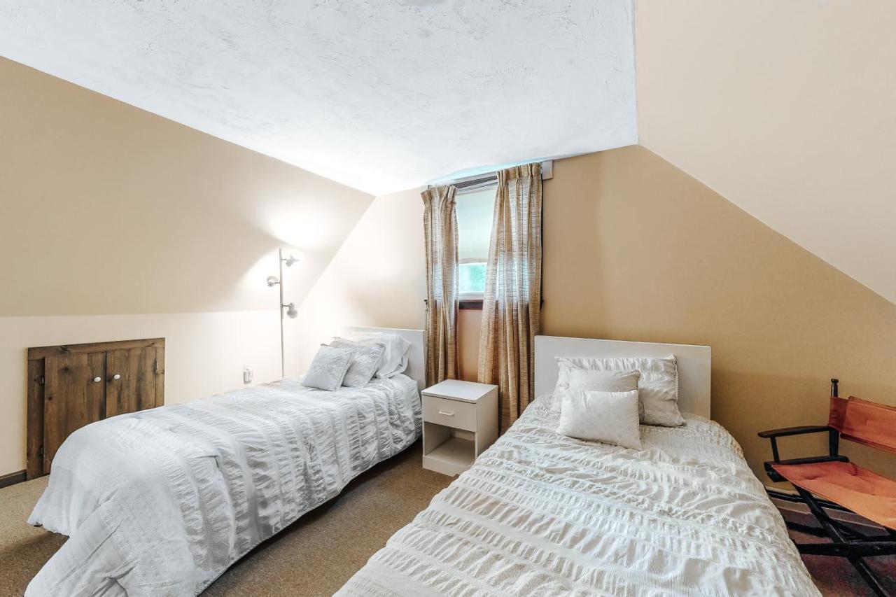 Lake Shore Living Falmouth Ngoại thất bức ảnh